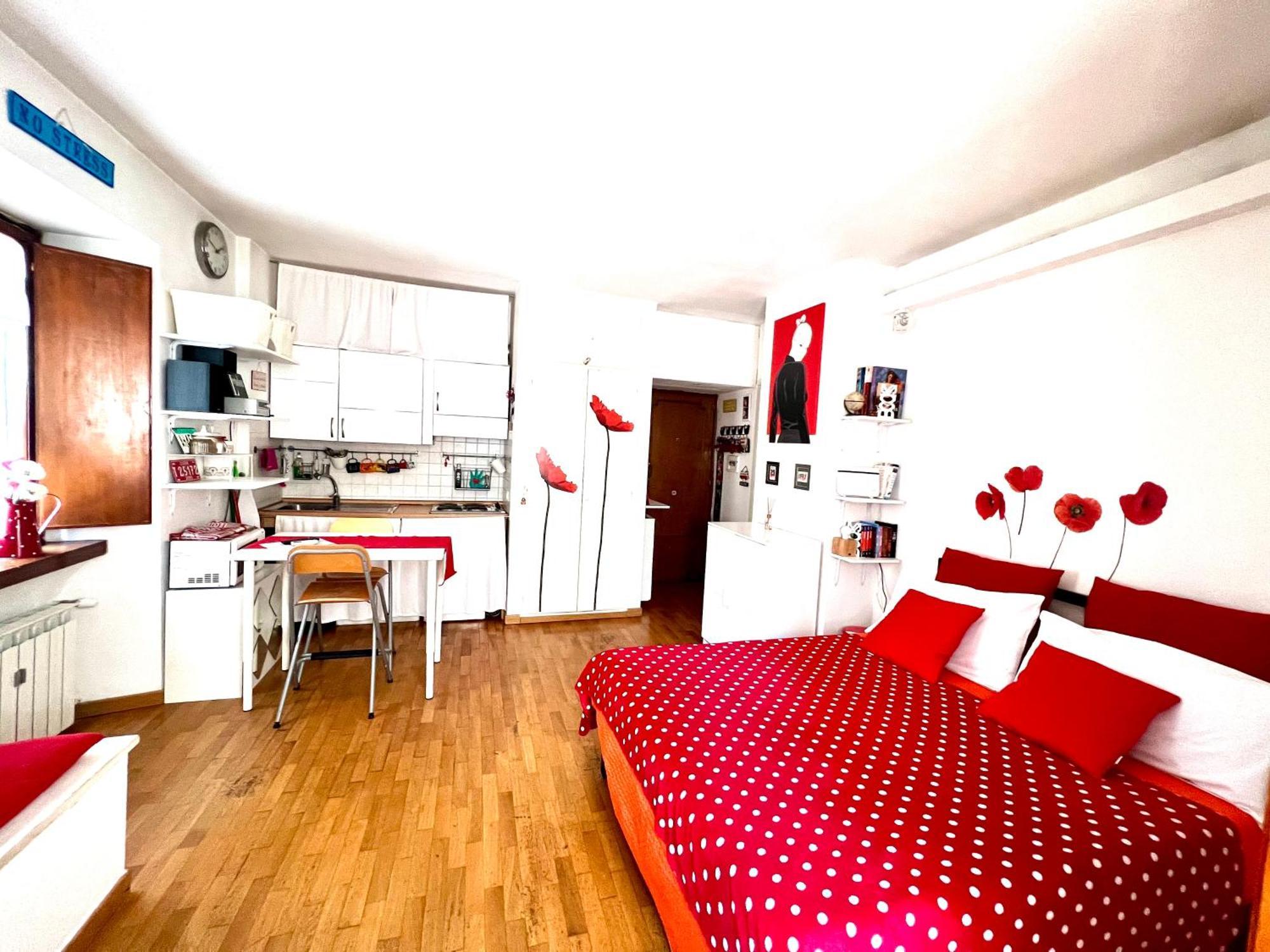 Lovely Studio Near Colosseum Roma Exterior foto