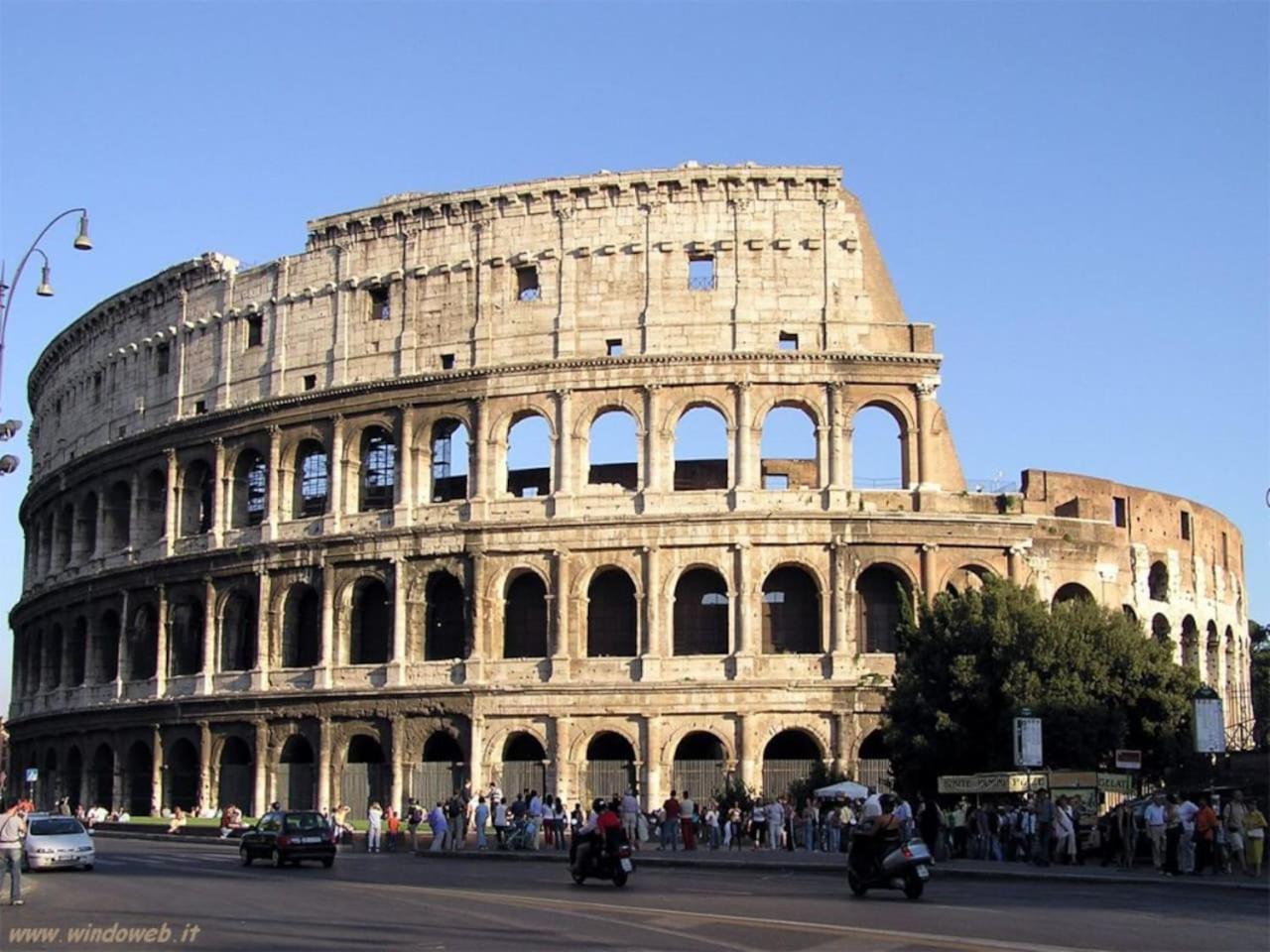 Lovely Studio Near Colosseum Roma Exterior foto