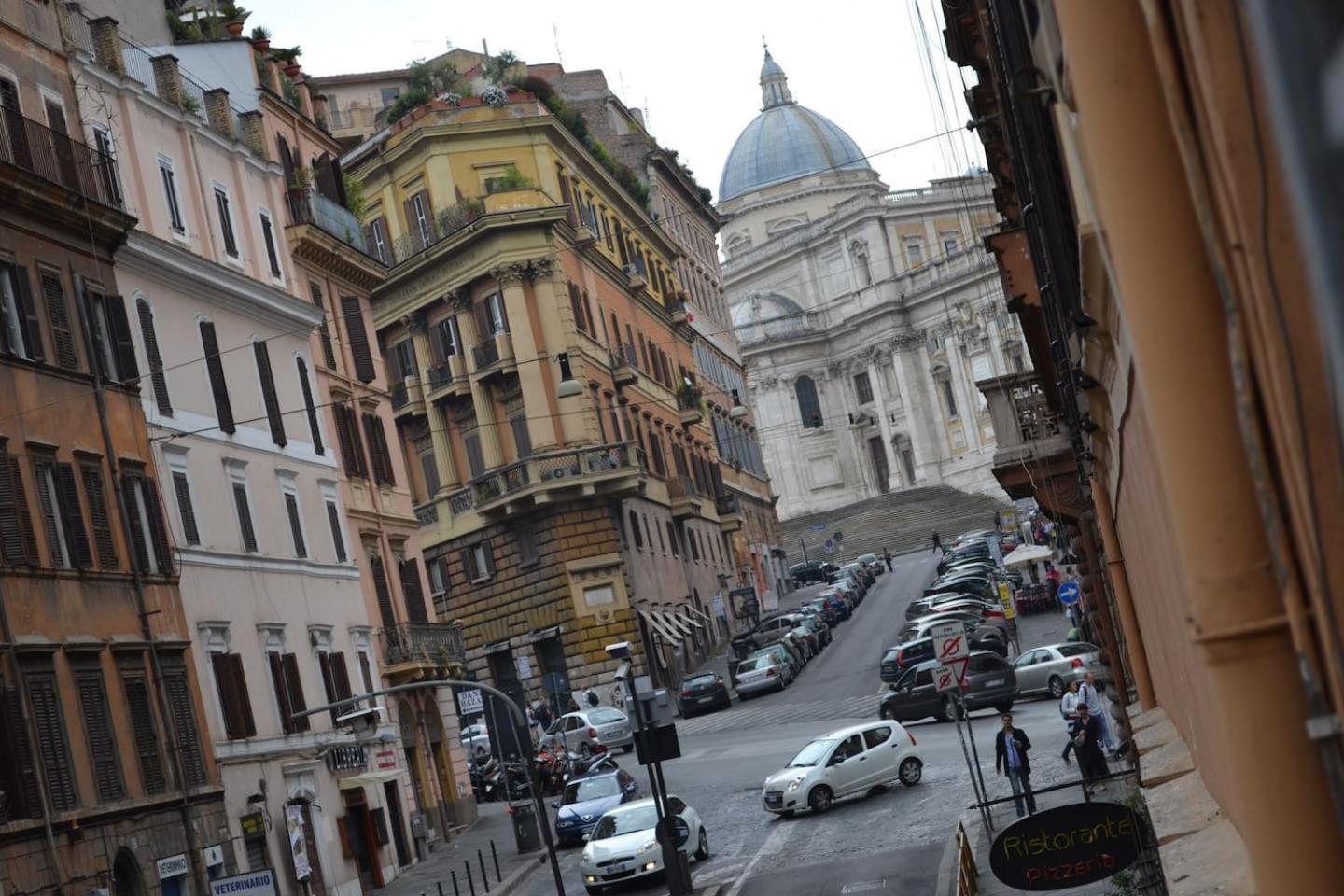 Lovely Studio Near Colosseum Roma Exterior foto