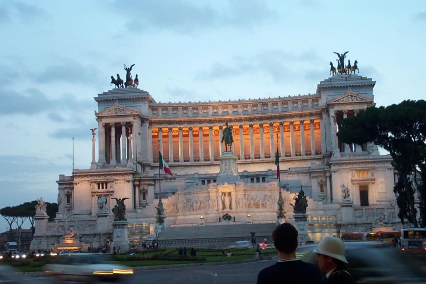 Lovely Studio Near Colosseum Roma Exterior foto